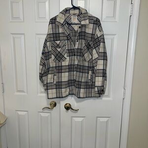 O'Neill Women's Blue and Cream Plaid Jacket